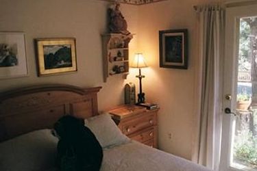 Dreydon House Bed And Breakfast:  CAMBRIA (CA)