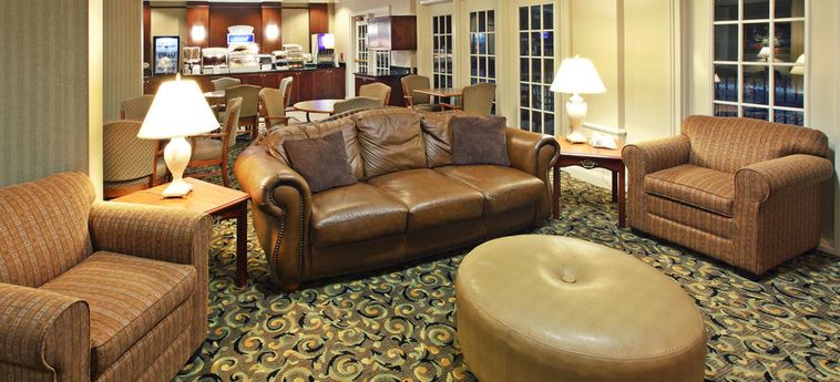 Hotel Holiday Inn Express & Suites:  CAMDEN (AR)