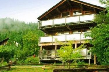 Hotel Strathcona Park Lodge:  CAMPBELL RIVER