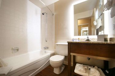 Hotel Ramada By Wyndham Campbell River Campbell River: Photo 