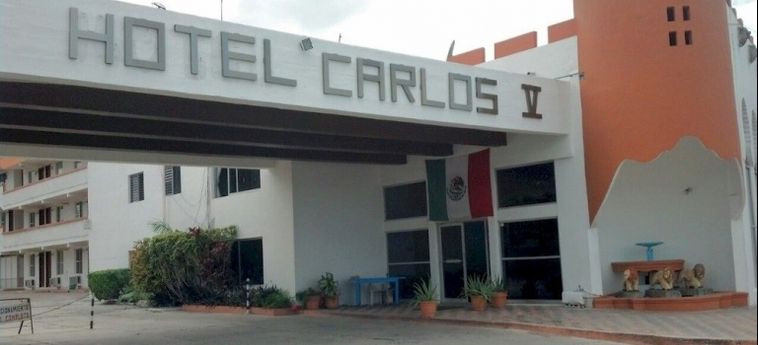 Hotel Carlos V:  CAMPECHE