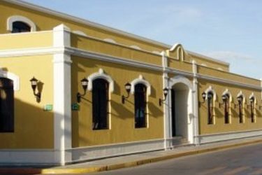 Hotel Plaza Campeche:  CAMPECHE