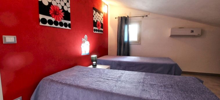 Hotel Case Vacanze Mare Nostrum:  CAMPOFELICE DI ROCCELLA - PALERMO