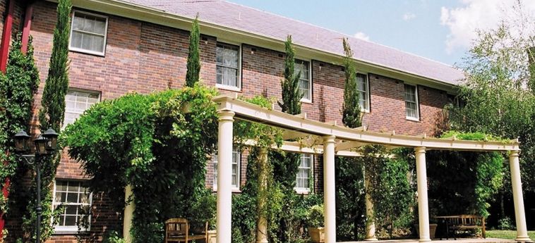 Brassey Hotel:  CANBERRA - AUSTRALIAN CAPITAL TERRITORY