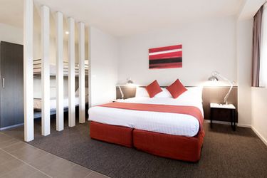 Hotel Abode Woden:  CANBERRA - AUSTRALIAN CAPITAL TERRITORY
