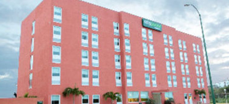 Hotel City Express Junior Cancun:  CANCUN