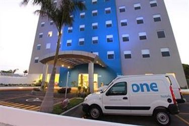 Hotel One Cancun Centro:  CANCUN