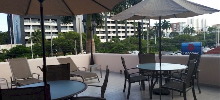 Hotel Cancun Handall:  CANCUN