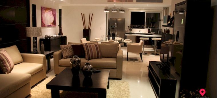 Hotel Suites Malecon Cancun:  CANCUN