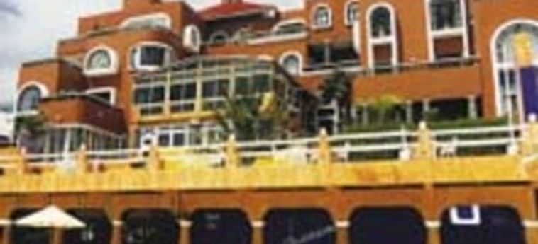 Hotel Avalon Baccara Resort:  CANCUN