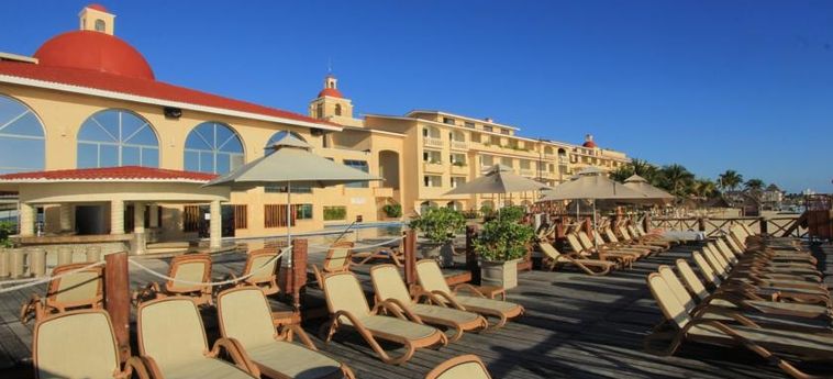 Hotel All Ritmo Cancun Resort & Water Park:  CANCUN
