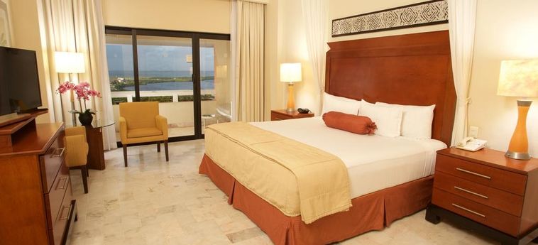 Hotel Wyndham Grand Cancun All Inclusive Resort & Villas:  CANCUN