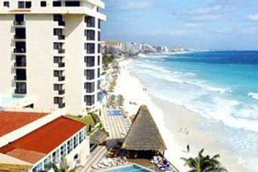 Hotel Oleo Cancun Playa:  CANCUN
