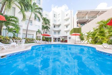 Hotel Ramada Cancun City:  CANCUN