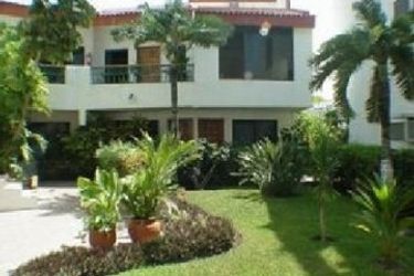 Hotel Sina Suites Cancun:  CANCUN