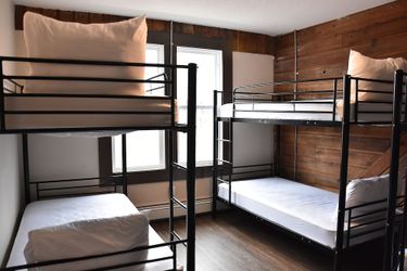 Canmore Hotel Hostel:  CANMORE