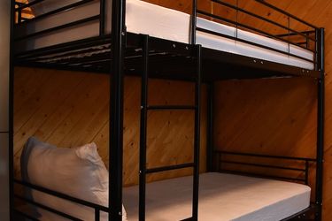 Canmore Hotel Hostel:  CANMORE