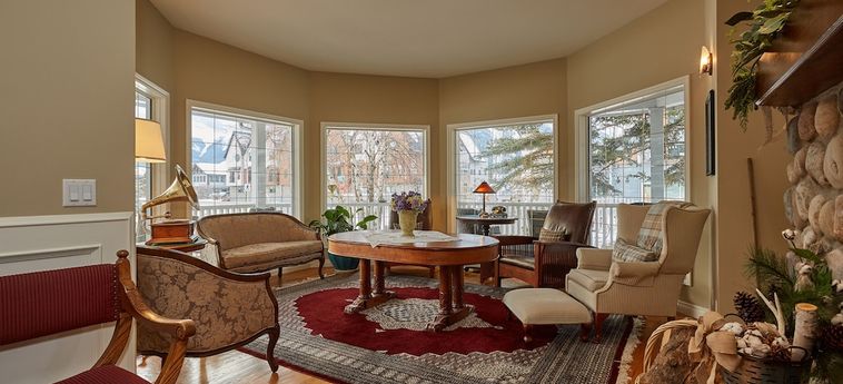Hotel The Lady Macdonald Country Inn Canmore : Photo 