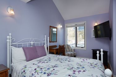 Hotel The Lady Macdonald Country Inn Canmore: Photo 