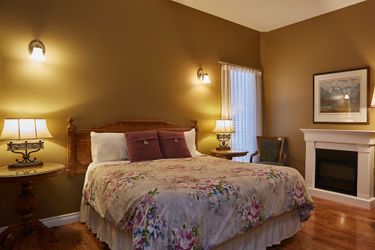Hotel The Lady Macdonald Country Inn Canmore: Photo 