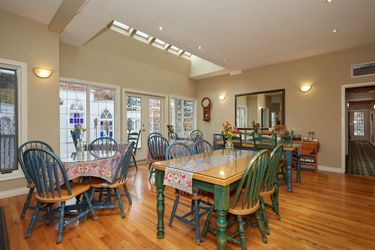 Hotel The Lady Macdonald Country Inn Canmore: Photo 