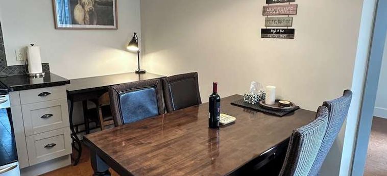 Hotel Solara Corner Suite-Pool &Amp; Hot Tub &Amp; Spa Canmore: Foto 