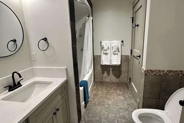 Hotel Solara Corner Suite-Pool &Amp; Hot Tub &Amp; Spa Canmore: Photo 