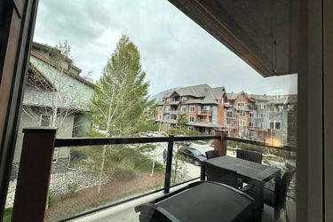 Hotel Solara Corner Suite-Pool &Amp; Hot Tub &Amp; Spa Canmore: Photo 