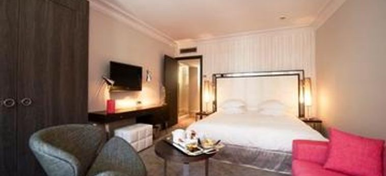 Hotel Le Canberra:  CANNES