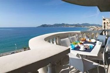 Hotel Résidence Pierre & Vacances Cannes Verrerie- Cannes:  CANNES