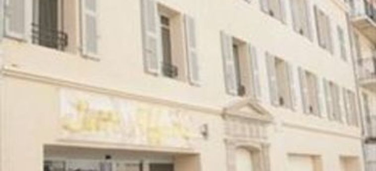 Hotel Suite Affaire Cannes Vieux-Port:  CANNES