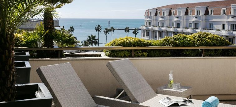 Hotel Hôtel Barrière Le Gray D'albion Cannes:  CANNES