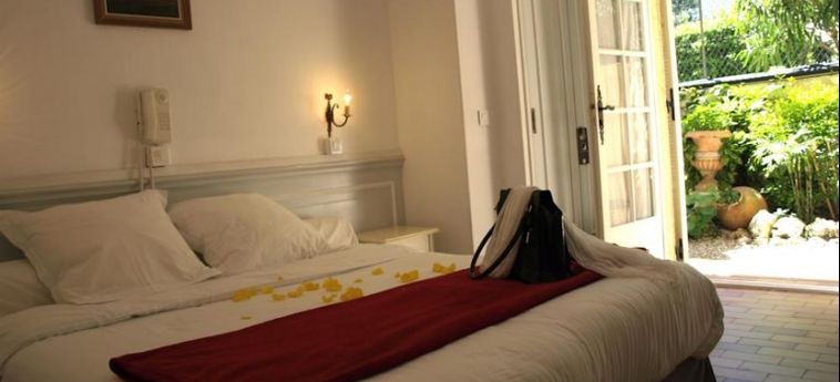 Hotel Ruc:  CANNES