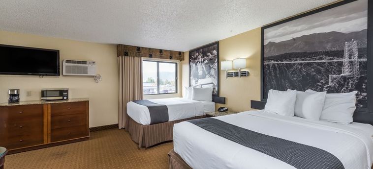 Hotel Super 8 By Wyndham Canon City:  CANON CITY (CO)