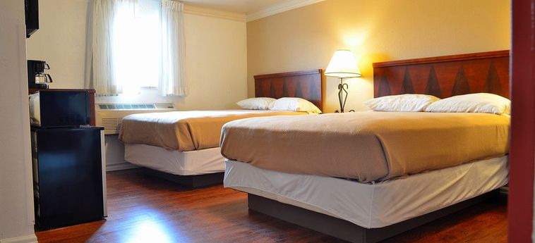 Hotel Americas Best Value Inn & Suites Canon City:  CANON CITY (CO)