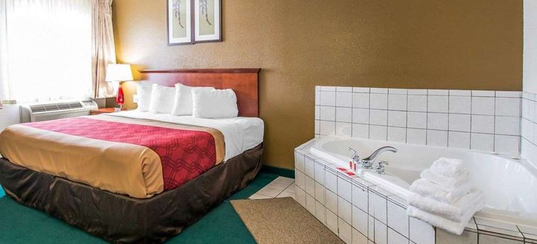 Hotel Econo Lodge, Canon City:  CANON CITY (CO)
