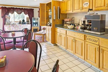 Hotel Super 8 By Wyndham Canonsburg/pittsburgh Area:  CANONSBURG (PA)