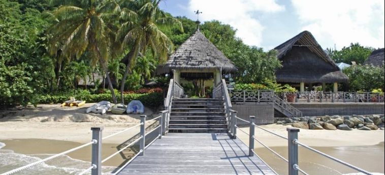 Tamarind Beach Hotel & Yacht Club:  CANOUAN ISLAND