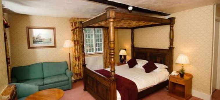 Hotel Swallow Howfield Manor:  CANTERBURY