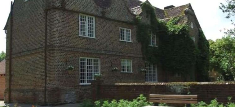 Hotel Swallow Howfield Manor:  CANTERBURY
