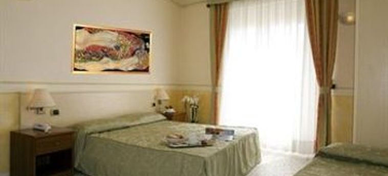 Hotel Karinzia:  CAORLE - VENEZIA