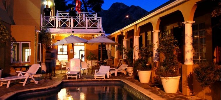 Hotel Ashanti Lodge Backpackers Gardens:  CAPE TOWN