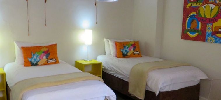 Hotel Ashanti Lodge Backpackers Gardens:  CAPE TOWN