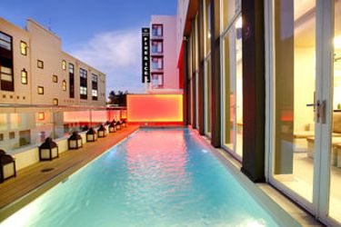 Protea Hotel By Marriott Fire & Ice Cape Town:  CAPE TOWN