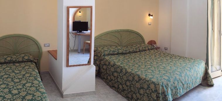 Hotel Grotticelle:  CAPO VATICANO - VIBO VALENTIA