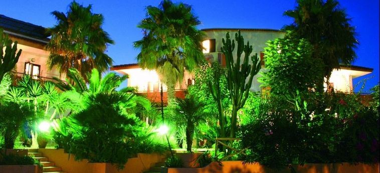 Hotel Residence Esmeraldo:  CAPO VATICANO - VIBO VALENTIA