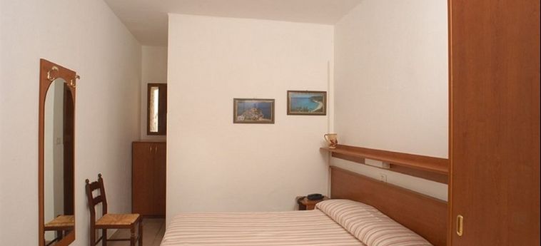 Hotel Villaggio Residence Marina Del Capo:  CAPO VATICANO - VIBO VALENTIA