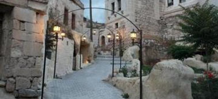 Larina Cave Hotel:  CAPPADOCIA