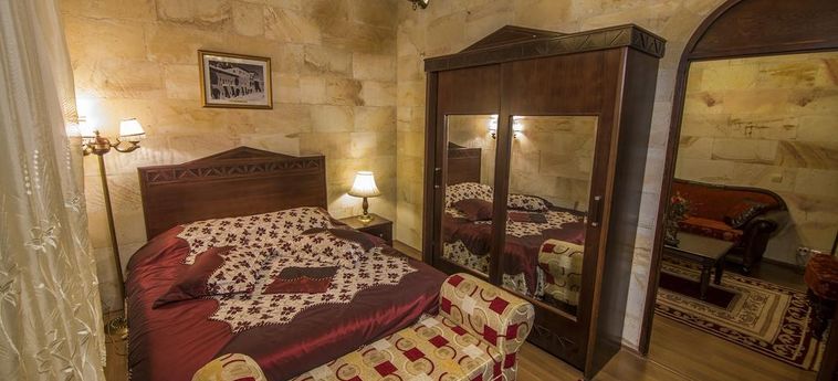 Hotel Uchisar Kaya:  CAPPADOCIA