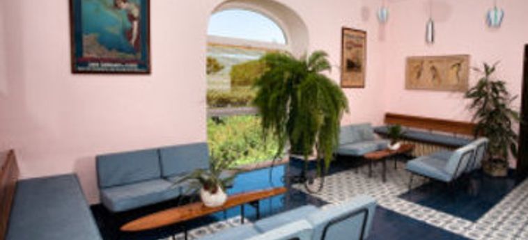 Hotel Bellavista:  CAPRI ISLAND - NAPLES